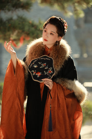 上海后花园爱上海户外篮球场，激发你的运动潜能与团队合作精神