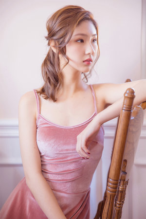 上海龙凤花坛：魔都梦幻与创新的未来之城